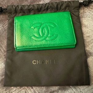 Vintage CHANEL Green Leather Caviar 6-Ring Key Case Wallet - Authentic ✨✨